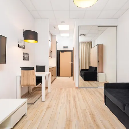 Aleje Jerozolimskie 216 By Homeprime