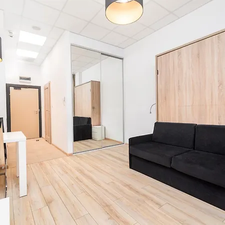 Aleje Jerozolimskie 216 By Homeprime